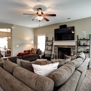 1145 Blankets Creek Dr d bamford low8